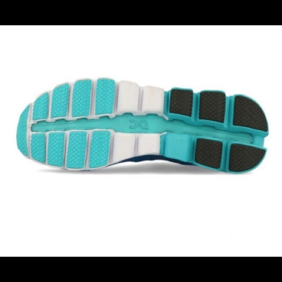 OnCloud Cloudflow Running Shoes - Picture 5 of 8